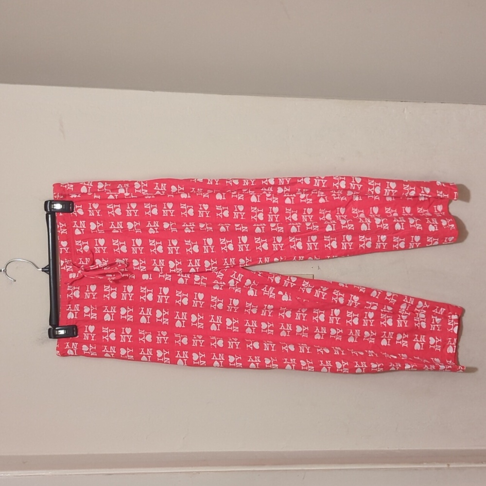 I ❤️ NY pink PJ pants size medium